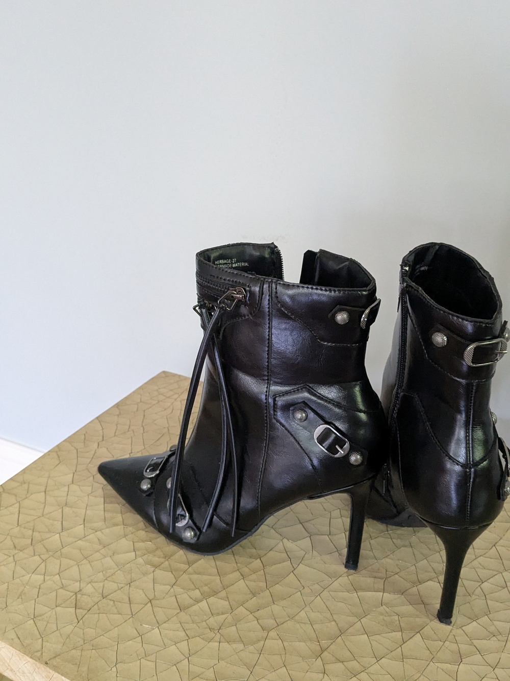 Rouge Black Pointed Toe Stiletto Ankle Boots